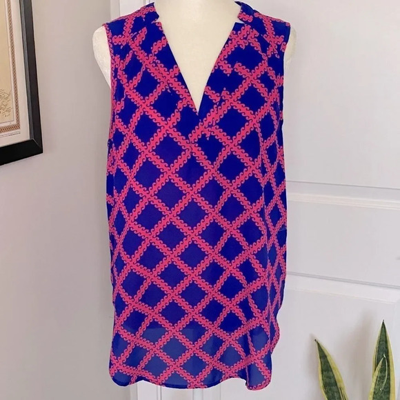 Stitch Fix 41 Hawthorn Blue Pink Design V-Neck Tank Top - Picture 1 of 11